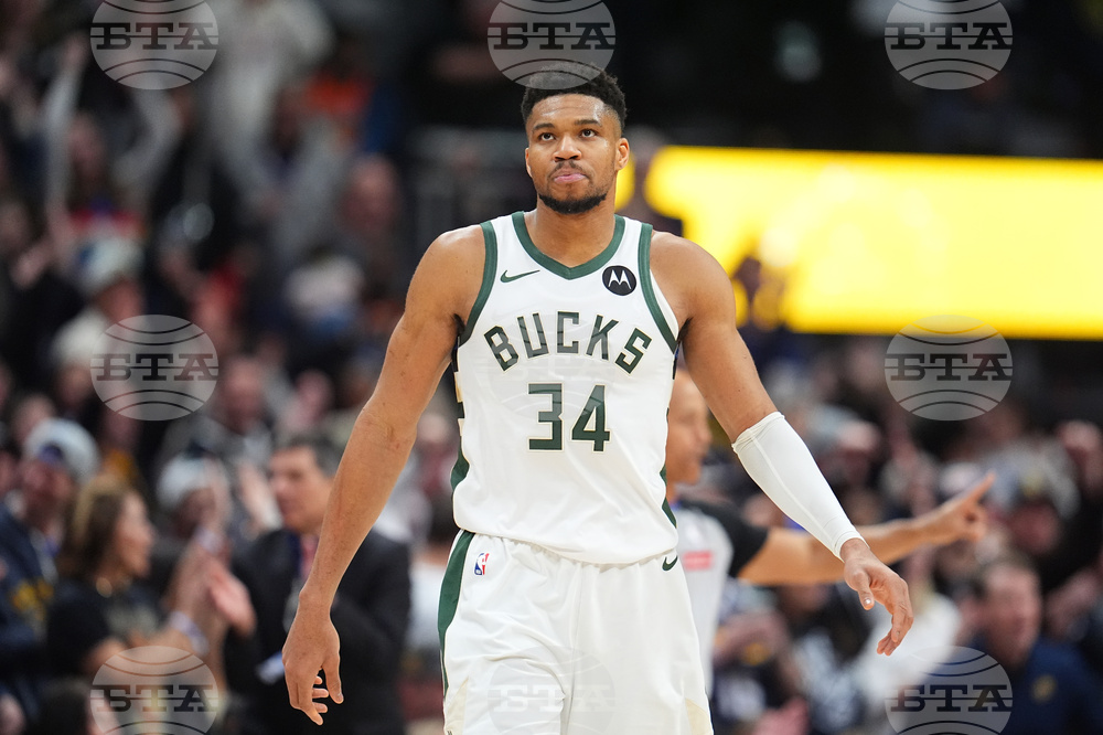 Bucks Nuggets Basketball