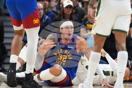 Bucks Nuggets Basketball