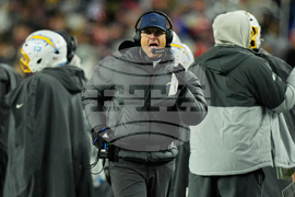 Chargers Patriots Football