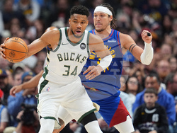 Bucks Nuggets Basketball