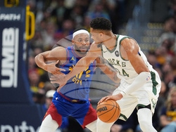 Bucks Nuggets Basketball