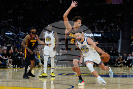 Hawks Warriors Basketball