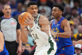 Bucks Nuggets Basketball