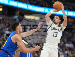 Bucks Nuggets Basketball