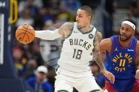 Bucks Nuggets Basketball