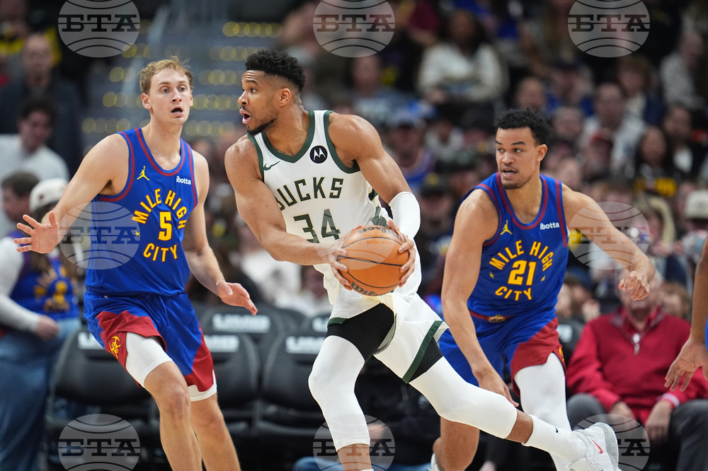 Bucks Nuggets Basketball