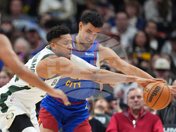 Bucks Nuggets Basketball