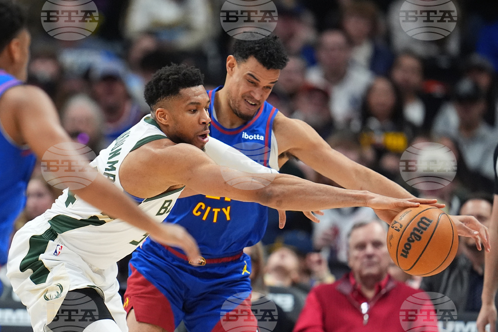 Bucks Nuggets Basketball