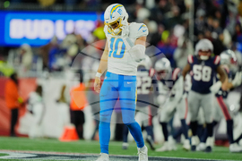 Chargers Patriots Football