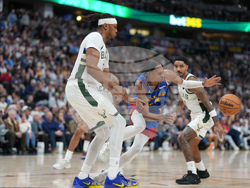 Bucks Nuggets Basketball