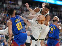 Bucks Nuggets Basketball