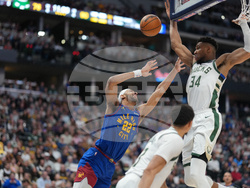 Bucks Nuggets Basketball