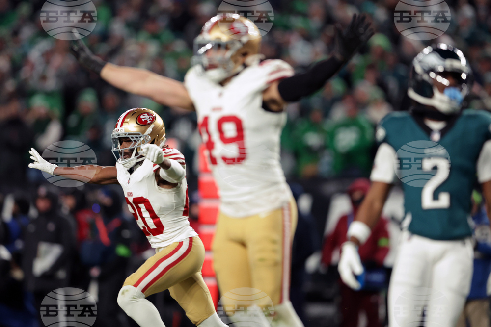 49ers Eagles Football