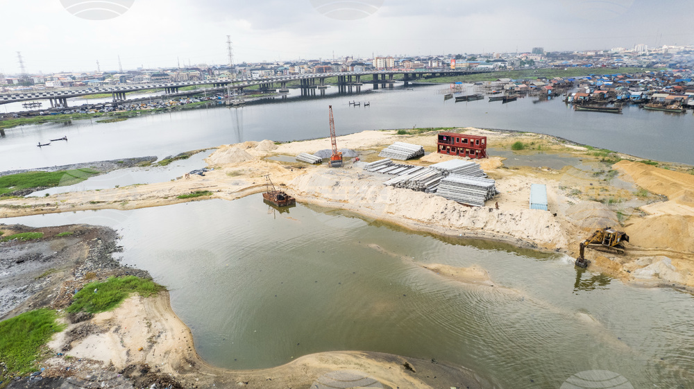 Nigeria-Dredging Dangers