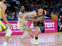 Hawks Warriors Basketball