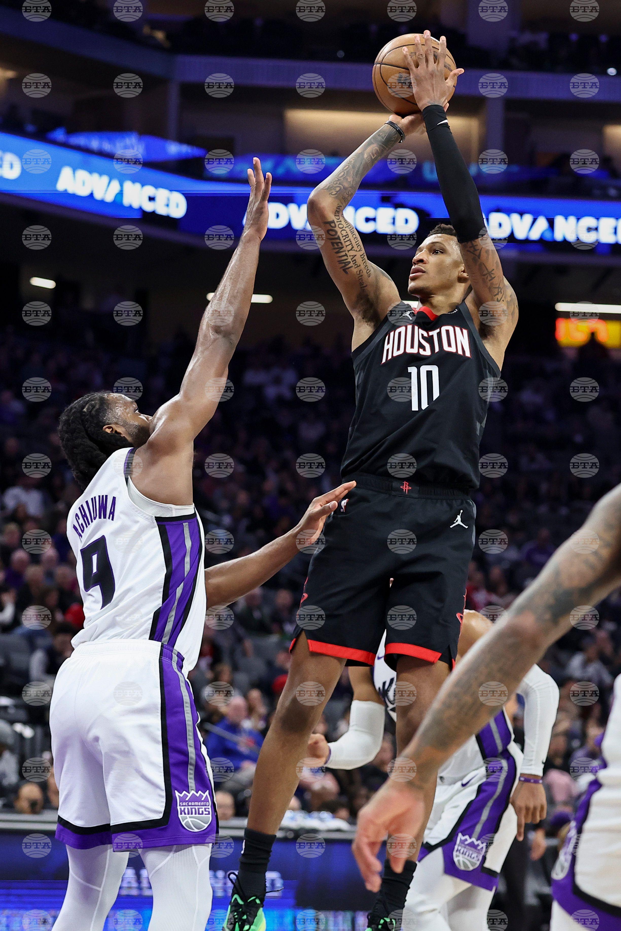 Rockets Kings Basketball