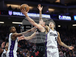 Rockets Kings Basketball