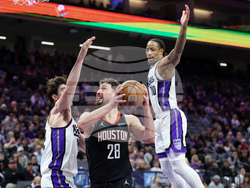 Rockets Kings Basketball