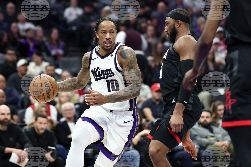 Rockets Kings Basketball