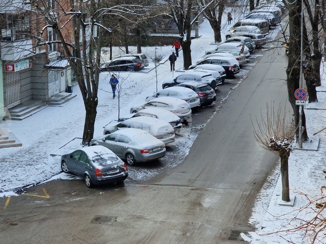 Опесъчени са всички основни улици и голяма част от вътрешните отсечки в кварталите на Велико Търново