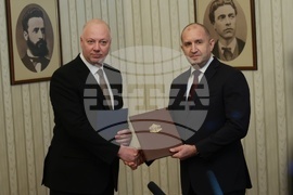 Румен Радев - ГЕРБ-СДС - мандат за съставяне на правителство