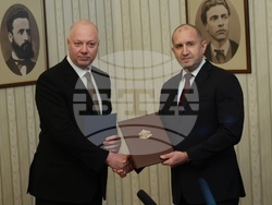 Румен Радев - ГЕРБ-СДС - мандат за съставяне на правителство