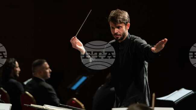 Италианецът Федерико Тибоне е победителят на Международния конкурс за диригенти на Операта в Пловдив