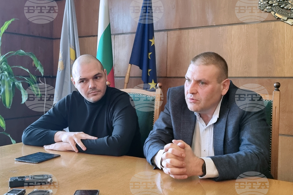 Положението е задоволително, но не може да се каже, че е добро, каза за снегопочистването заместник-кметът на община Плевен