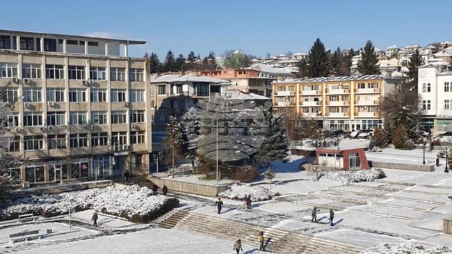 Пътищата в община Попово са проходими, обработват се с противообледеняващи смеси