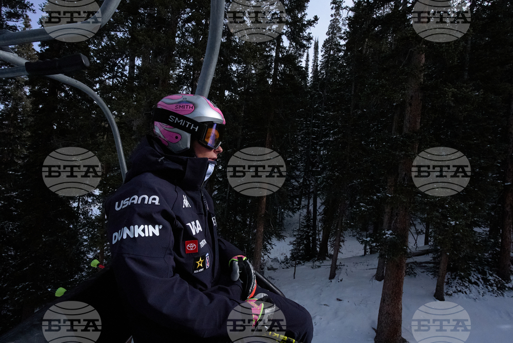 US Womens Ski Team Photo Essay