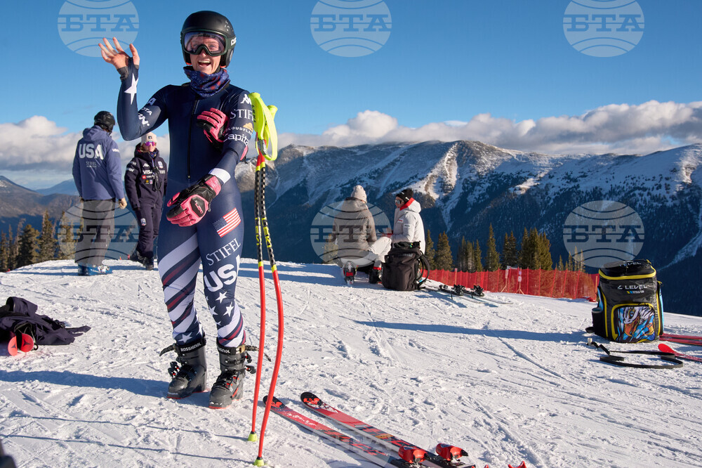 US Womens Ski Team Photo Essay