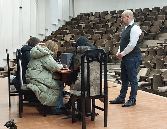 Община Варна: От днес до сряда гражданите могат да получат техническа помощ за работа с електронното здравно досие