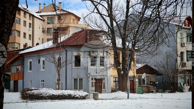 Двама души загинаха при пожар в Габрово