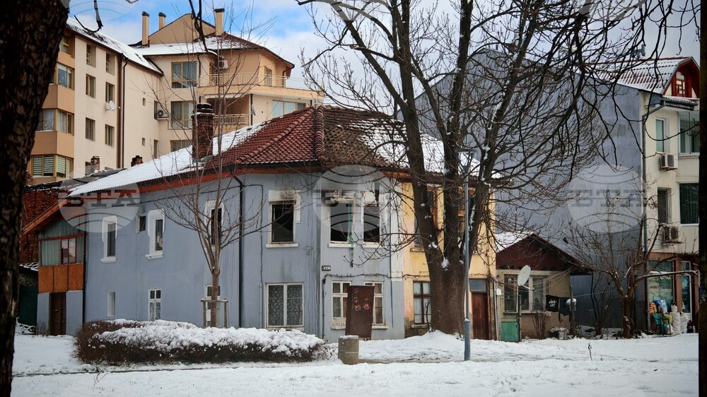 Двама души загинаха при пожар в Габрово