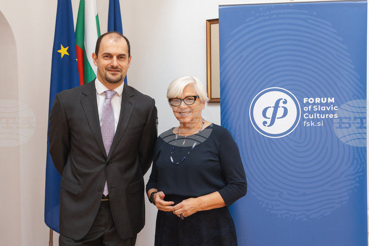 Bulgarian Embassy and Forum of Slavic Cultures Host New Year Reception in Ljubljana