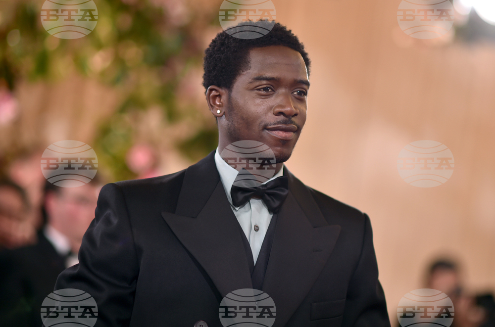 CORRECTION 83rd Golden Globes - Arrivals