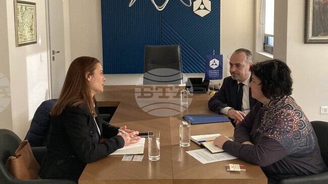 Една от основните бариери пред по-активното сътрудничество между България и Португалия е недостатъчната разпознаваемост на страната ни, смята Анна Георгиева от СТИВ-Лисабон