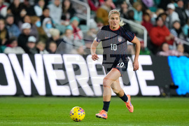 Soccer NWSL Summit Heaps