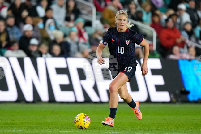 Soccer NWSL Summit Heaps