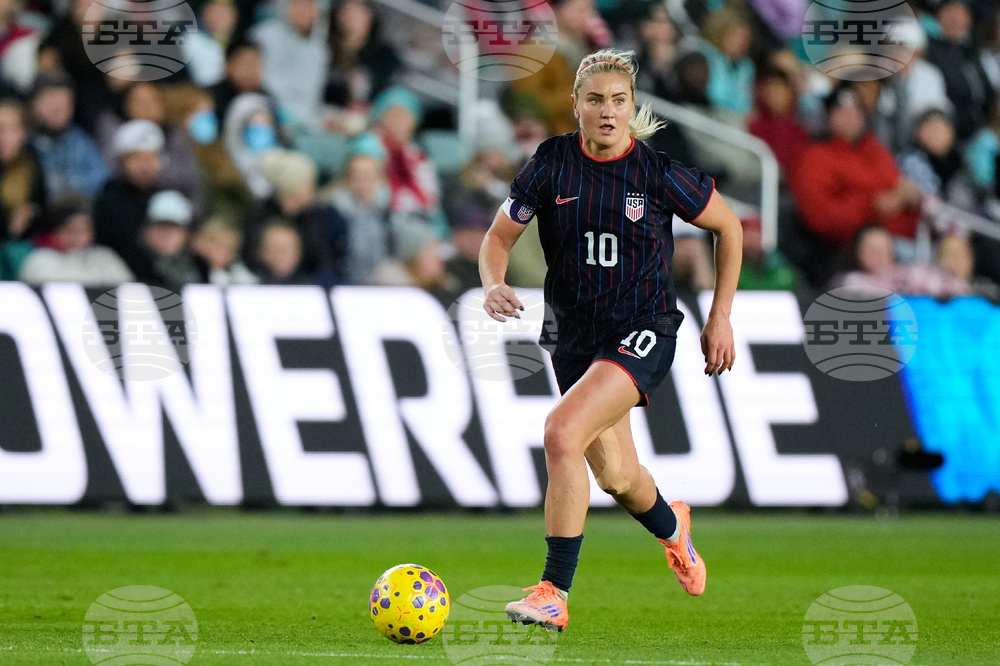 Soccer NWSL Summit Heaps