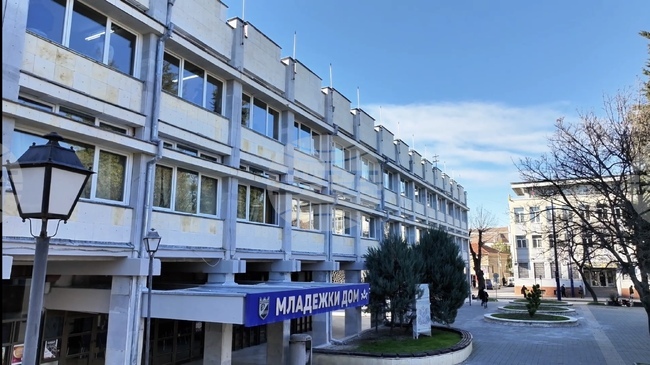 Възстановен е автентичният архитектурен облик на Младежкия дом в Пазарджик