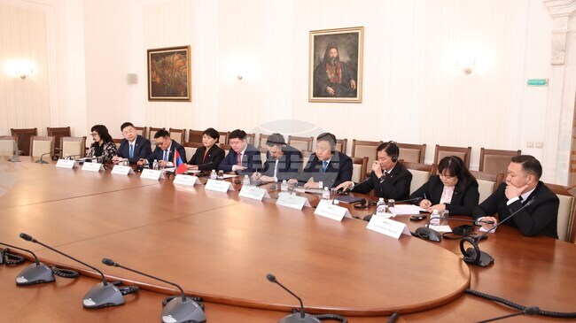 Friendship Group Chair Kirova Hosts Mongolian Delegation at National Assembly