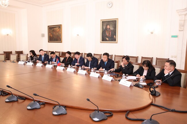 Friendship Group Chair Kirova Hosts Mongolian Delegation at National Assembly