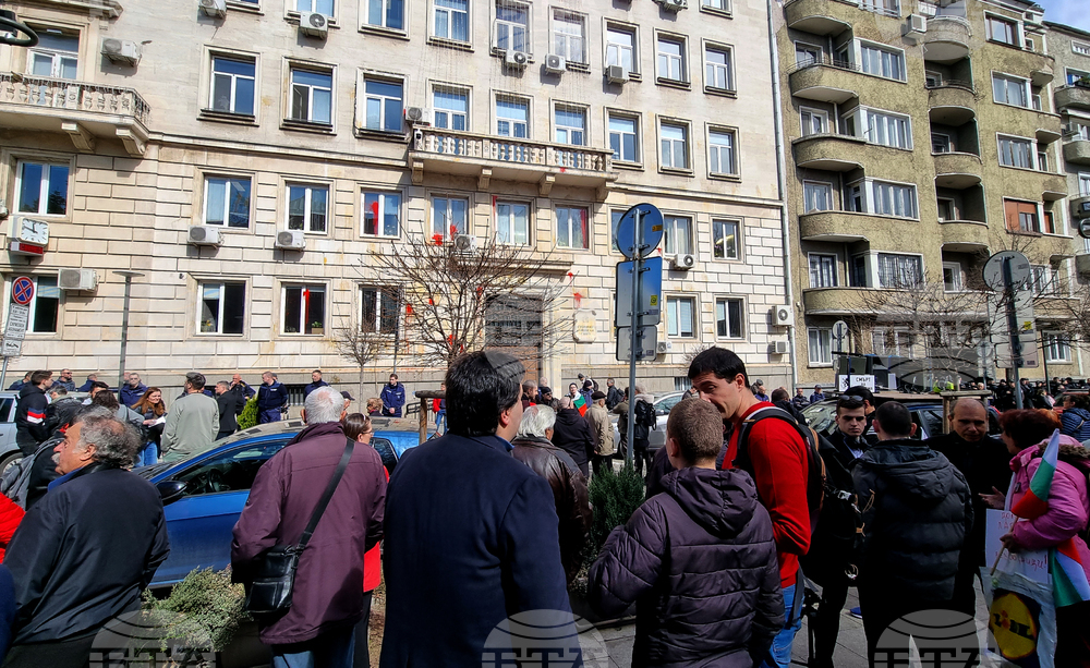 Столична община - протест - Паметник на съветската армия