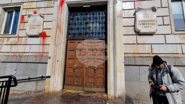 Столична община - протест - Паметник на съветската армия