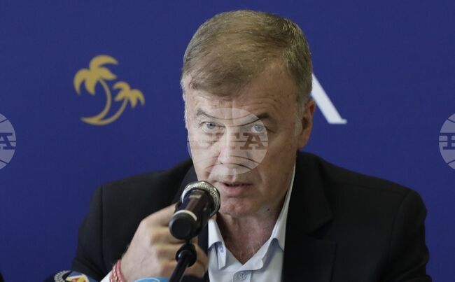 Футбол - ПФК Левски - пресконференция - Наско Сираков