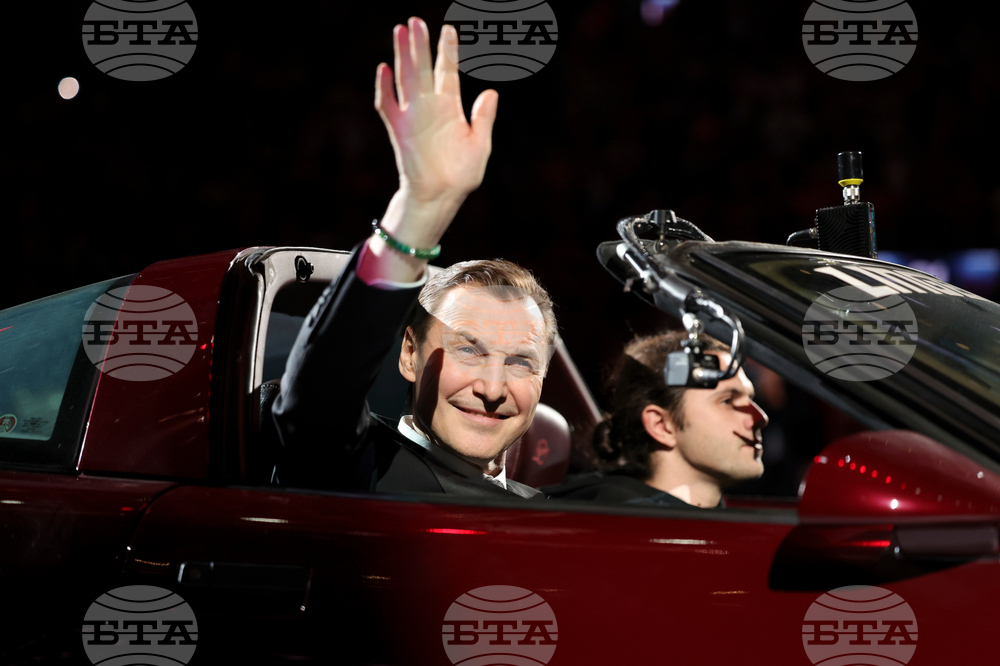 Hurricanes Red Wings Hockey