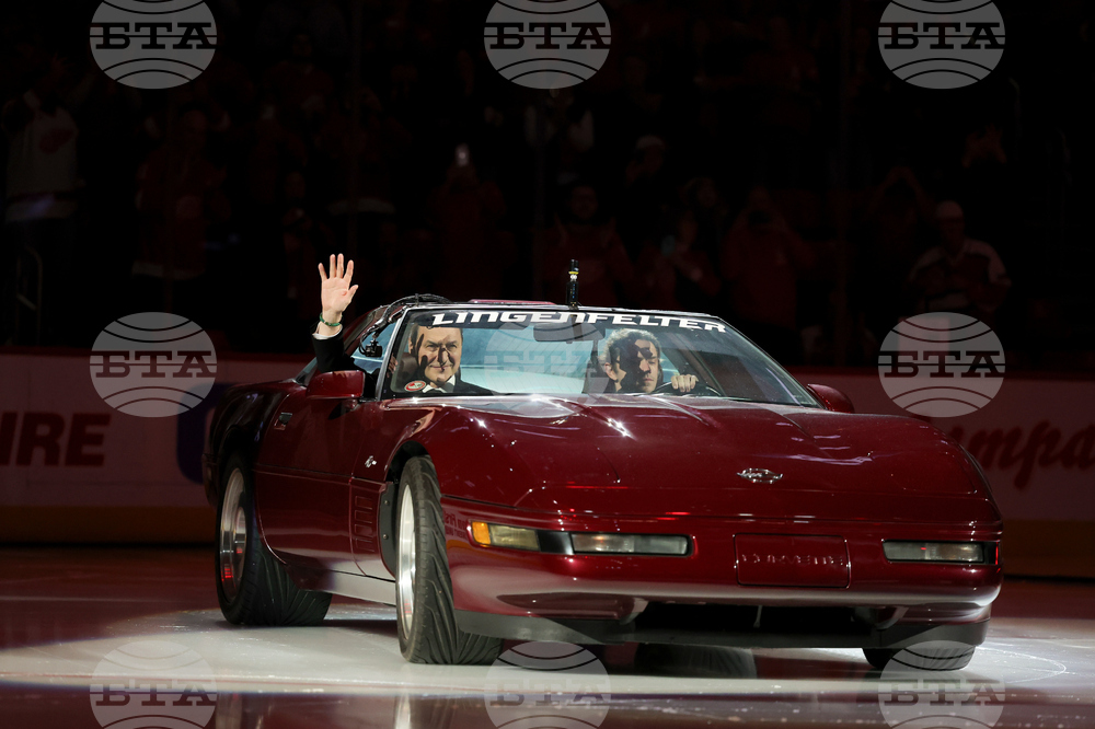 Hurricanes Red Wings Hockey