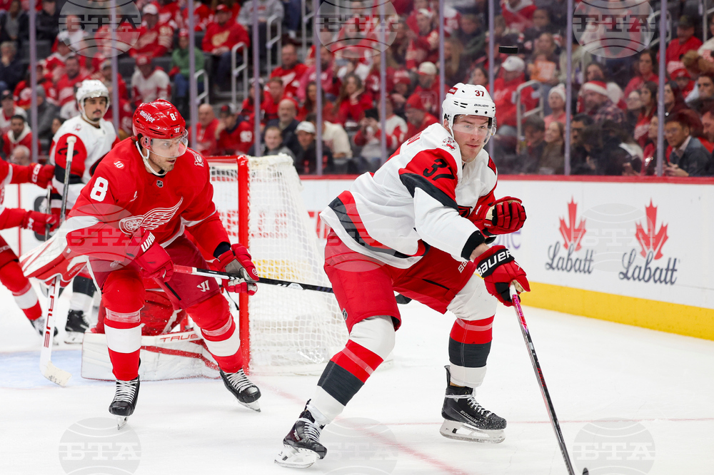 Hurricanes Red Wings Hockey