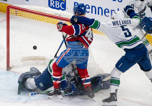 Монреал спечели канадското дерби срещу Ванкувър в Националната хокейна лига